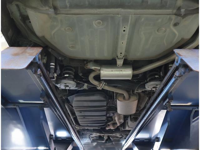 ヴォクシー ＺＳ　煌ＩＩＩ　プリクラッシュ　スマートキ　アイスト　ＤＶＤ再生機能　記録簿付き　横滑り防止装置　ナビＴＶ　アルミ　三列シート　ＷＡＣ　盗難防止　オートエアコン　キーレス　ＥＴＣ装備　パワステ　メモリナビ　クルコン（22枚目）