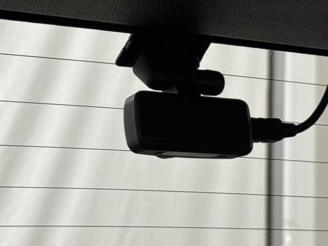 ヴェゼル ハイブリッドＺ・ホンダセンシング　純正メモリーナビ　フルセグＴＶ　バックカメラ　ＬＥＤヘッドライト　前後ドラレコ　シートヒーター　サイドカーテンエアバック　コンフォートビューパッケージ　ＬＥＤフォグ　コンビシート　レーダーサポート（21枚目）