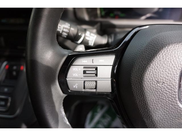 ステップワゴン ｅ：ＨＥＶスパーダプレミアムライン　ワンオーナー　リア席モニター　前後ドラレコ　マルチビューカメラ　電動テールゲート　マルチカメラ　Ｐテールゲート　両側自動ドア　Ｆセグ　ＵＳＢ接続　クリアランスソナ　クルーズＣ　助手席エアバッグ　ＡＢＳ（25枚目）
