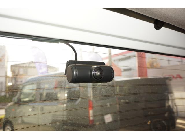 フリード Ｇブラックスタイル　ワンオーナー／前後ドラレコ／メモリーナビ／ＥＴＣ２．０／アルミホイール　両電動スライドドア　ＵＳＢ接続　バックモニター　ドラレコ付き　フルセグテレビ　ＬＥＤヘッドライト　ＤＶＤ再生可能　スマートキー（4枚目）