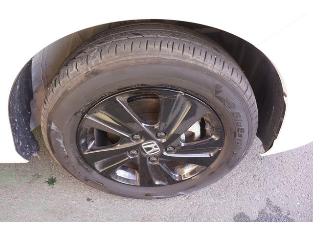 フリード Ｇブラックスタイル　ワンオーナー／前後ドラレコ／メモリーナビ／ＥＴＣ２．０／アルミホイール　両電動スライドドア　ＵＳＢ接続　バックモニター　ドラレコ付き　フルセグテレビ　ＬＥＤヘッドライト　ＤＶＤ再生可能　スマートキー（25枚目）