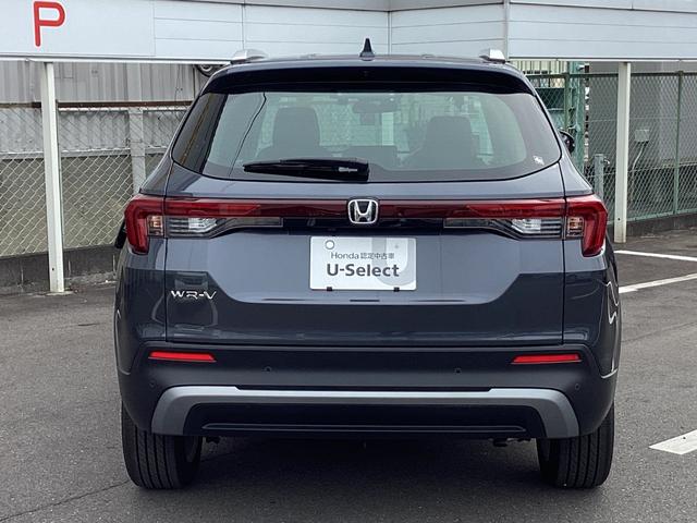 ＷＲ－Ｖ Ｚ＋　ギャザズ９インチメモリーナビ　ＥＴＣ　バックカメラ　ドラレコ　アルミホイール　クリソナ　追突軽減ブレーキ　フルセグテレビ　サイドエアバッグ　禁煙　ＵＳＢ　盗難防止システム　運転席エアバッグ　Ｂカメラ（7枚目）