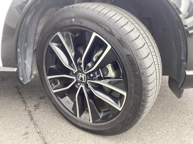 ヴェゼル ｅ：ＨＥＶＺ　衝突回避支援ブレーキ機能　１オナ　スマキ　フルオートエアコン　Ｄレコ　エアバッグ　両席エアバック　Ｒカメ　記録簿付　パワーウィンドウ　ＬＥＤランプ　ソナー　クルーズＣ　ナビ＆ＴＶ　禁煙（31枚目）