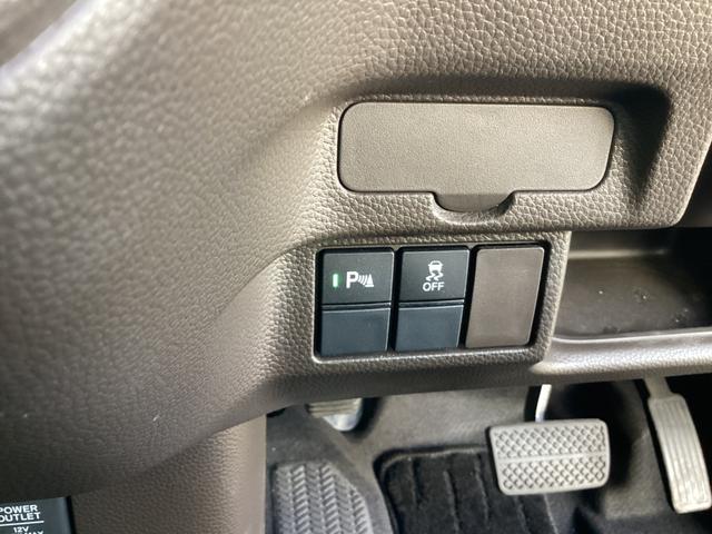 Ｎ－ＢＯＸ Ｌ・ターボ　ギャザズメモリーナビ　バックカメラ　両側電動スライドドア　パドルシフト　ドラレコ　シ－トヒ－タ－　ＡＡＣ　衝突軽減ブレーキ　禁煙　Ｂカメラ　ＬＥＤ　ワンオーナー車　整備記録簿　パワステ　イモビ　ＵＳＢ（17枚目）