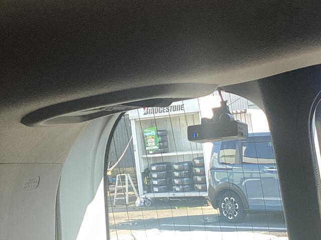 リアドライブレコーダー付き！