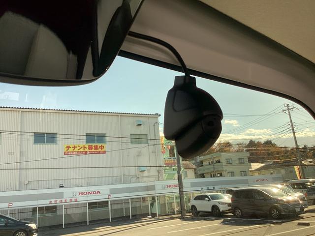 Ｎ－ＢＯＸ Ｌ　純正９インチメモリーナビ　バックカメラ　シートヒータ　禁煙　両側電動スライドドア　衝突回避支援ブレーキ　Ｉ－ＳＴＯＰ　クリソナ　ドラレコ付　ＰＷ　パワステ　Ｓヒーター　１オ－ナ－　スマ－トキ－　Ｂカメ（8枚目）