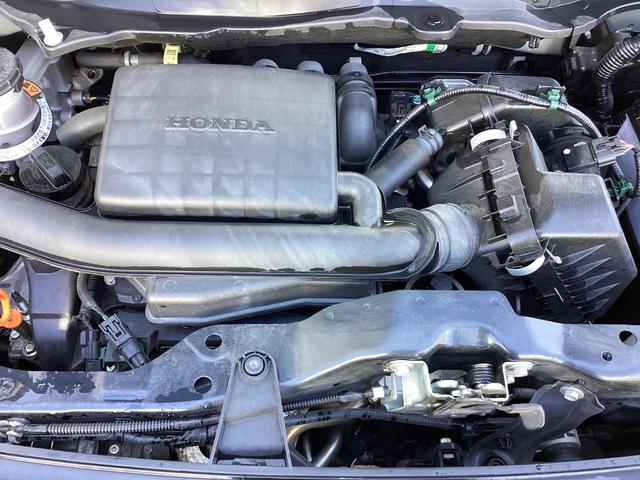 N-ONE プレミアム 純正8インチメモリーナビ ETC バックカメラ シートヒーター アルミホイール USBポート 禁煙 ワンオーナー車 衝突軽減 DVD再生 ESC コーナーセンサー LED シ-トヒ-タ- フルセグ(3枚目)