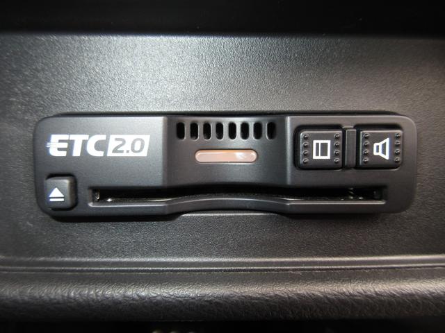 オデッセイ アブソルート・EX 純正メモリーナビドラレコETCRカメラワンオーナー パーキングサポート 整備記録簿 シ-トヒ-タ- バックモニター WAC フロントカメラ スマ-トキ- セキュリティーアラーム 3列シート DVD再生(16枚目)