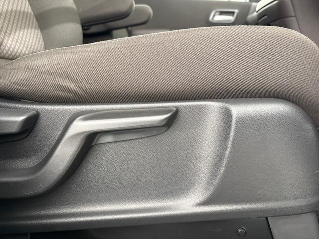 フリード G 純正メモリーナビ ETC2.0 純正前後ドラレコ 両側パワースライドドア ホンダセンシング シートヒーター バックカメラ クルーズコントロール 衝突軽減ブレーキ フルセグTV DVD再生 CD再生(30枚目)