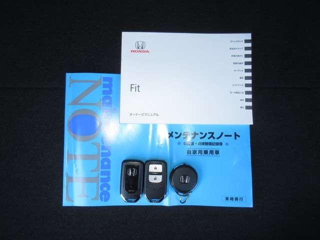 13G・Fパッケージ コンフォートエディション ギャザスインターナビ ドラレコ CTBA リモコンエンジンスターター シートヒーター リアカメラ オートリトラミラー 前席&サイドカーテンエアバック フルオートエアコン ワンオーナー(8枚目)