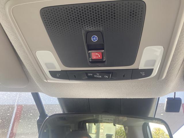 フリード クロスター　純正メモリーナビＢｌｕｅｔｏｏｔｈＥＴＣＲカメラワンオーナー　地デジフルセグ　両側電動パワースライドドア　後カメラ　禁煙車両　ＵＳＢ　盗難防止システム　ＬＥＤヘッドランプ　エアコン　ＥＳＣ　スマキー（25枚目）