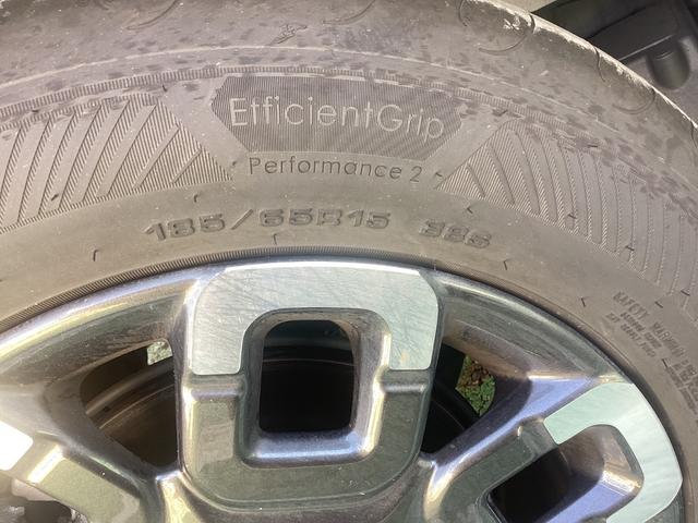 フリード クロスター　純正メモリーナビＢｌｕｅｔｏｏｔｈＥＴＣＲカメラワンオーナー　地デジフルセグ　両側電動パワースライドドア　後カメラ　禁煙車両　ＵＳＢ　盗難防止システム　ＬＥＤヘッドランプ　エアコン　ＥＳＣ　スマキー（29枚目）