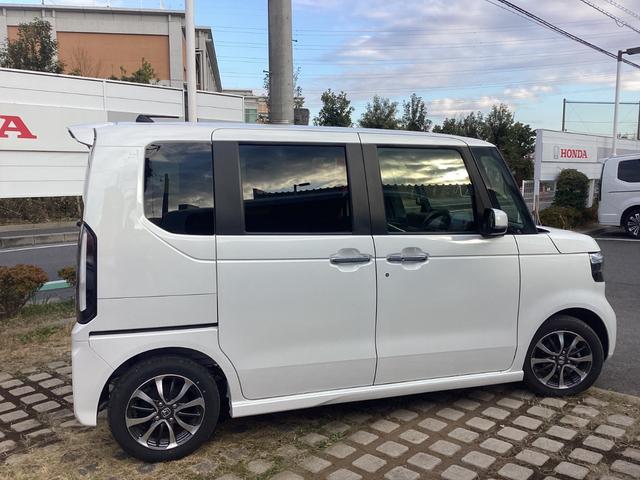 Ｎ－ＢＯＸカスタム ベースグレード　●ワンオーナー（元当社デモカー）●衝突軽減ブレーキ●認定中古車●フルセグＴＶ●メモリーナビ●ＥＴＣ●ドライブレコーダー●バックモニター●シートヒーター●ＬＥＤライト●クルコン　Ｗ電動ドア　ＵＳＢ接続（8枚目）