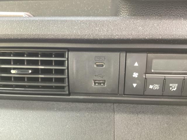 Ｎ－ＢＯＸカスタム ベースグレード　ワンオーナー（元当社デモカー）●衝突軽減ブレーキ●認定中古車●フルセグＴＶ●メモリーナビ●ＥＴＣ●ドライブレコーダー●バックモニター●シートヒーター●ＬＥＤライト●クルコン　パーキングセンサー　禁煙車（14枚目）