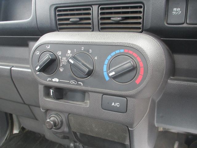 アクティトラック ＳＤＸ　ＦＭ　ＡＭチューナー　エアコン　パワーステ　盗難防止装置　運転席エアバック　パワーウインド　ＡＣ　ＡＢＳ付き　ＵＳＢ（6枚目）
