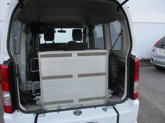 ラゲッジルームのお写真です。