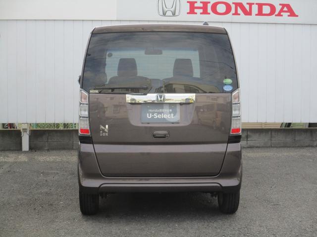 リア周りのお写真です。