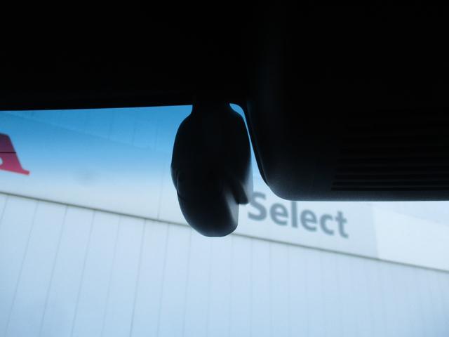 Ｎ－ＢＯＸカスタム Ｌターボスタイル＋ブラック　純正ナビ．ＥＴＣ．電子パーキング．両側電動スライドドア．ドラレコ前後　ターボエンジン　コーナーセンサ　スマ－トキ－　エアバック　横滑り防止機能　ナビ＆ＴＶ　サイドカーテンエアバック　Ｄレコ　ＵＳＢ接続（7枚目）