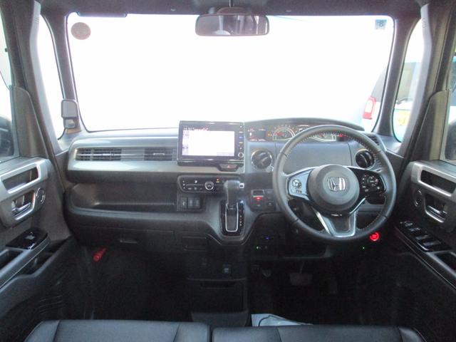 Ｎ－ＢＯＸカスタム Ｌターボスタイル＋ブラック　純正ナビ．ＥＴＣ．電子パーキング．両側電動スライドドア．ドラレコ前後　ターボエンジン　コーナーセンサ　スマ－トキ－　エアバック　横滑り防止機能　ナビ＆ＴＶ　サイドカーテンエアバック　Ｄレコ　ＵＳＢ接続（8枚目）