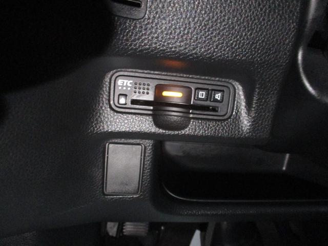 N-BOXカスタム G・EX 純正ナビ.片側電動スライドドア.ドラレコ前後.リア席モニター.ETC LED DVD再生 ナビTV スマートキー パワステ パワーウィンドウ ABS オートエアコン サイドエアバック バックモニター(3枚目)