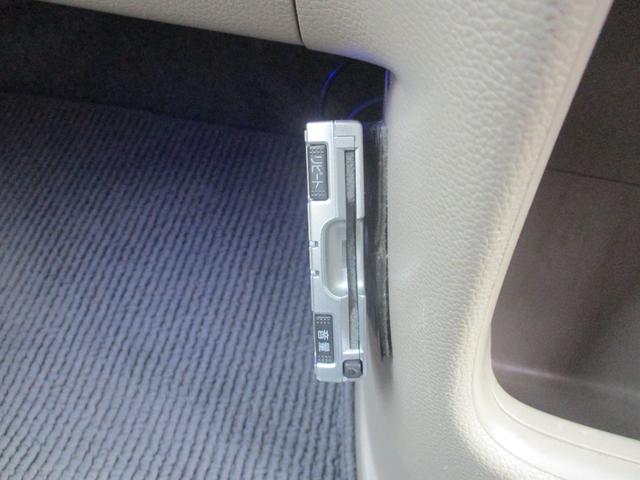 Ｎ－ＯＮＥ Ｇ・Ｌパッケージ　ＥＴＣ　社外ドラレコ　整備記録簿有　ｉストップ　盗難防止　フルオートエアコン　パワーウィンドウ　助手席エアバック　ドライブレコーダー　バックカメラ　ＵＳＢ　ＥＳＣ　運転席エアバッグ　ＬＥＤヘッドライト（3枚目）