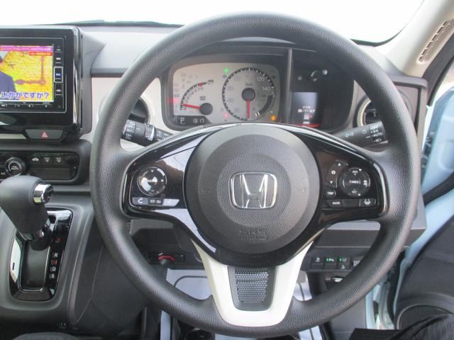 Ｎ－ＯＮＥ オリジナル　純正ナビ．ＥＴＣ．電子パーキング　追突被害軽減ブレーキ　オートクルーズコントロール　サイドエアバック　ＥＴＣ車載器　クリアランスソナー　ナビ＆ＴＶ　ワンセグＴＶ　ＬＥＤライト　ＵＳＢ　ＷＡＢ　Ｂカメラ（8枚目）