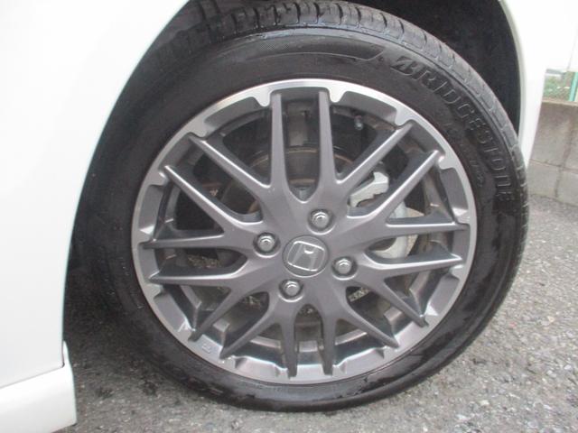 Ｎ－ＢＯＸカスタム ターボ　・雹害車　純正ナビ．ＥＴＣ．両側電動スライドドア．ＬＥＤヘッドライト　１オナ　衝突被害軽減　キーフリー　Ｐセンサー　ＥＳＣ　パワステ　両席エアバック　サイドエアバッグ　ターボ車　ＵＳＢ接続　スマキー（6枚目）