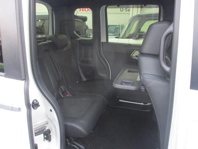 Ｎ－ＢＯＸカスタム ターボ　・雹害車　純正ナビ．ＥＴＣ．両側電動スライドドア．ＬＥＤヘッドライト　１オナ　衝突被害軽減　キーフリー　Ｐセンサー　ＥＳＣ　パワステ　両席エアバック　サイドエアバッグ　ターボ車　ＵＳＢ接続　スマキー（11枚目）