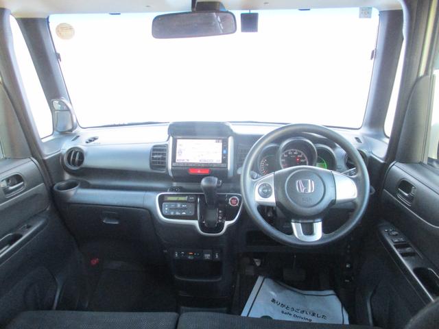 Ｎ－ＢＯＸ ＧＳＳパッケージ　純正ナビ．ドラレコ．ＥＴＣ．　Ｗ電動ドア　Ｉストップ　ブレーキサポート　ダブルエアバック　ＴＶナビ　サイドカーテンエアバック　地デジ　スマートキー＆プッシュスタート　ＤＶＤ視聴可　ＥＴＣ付き　横滑防止（7枚目）