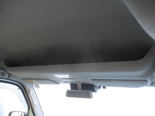 エブリイワゴン ＰＺターボ　リアコーナーセンサー　助手席エアバック　運転席エアバック　セキュリティ　ＴＢ　ＤＶＤ再生　パワーウインドウ　ＡＡＣ　キーレススタートシステム　スマートキー　ＥＳＣ　シートヒータ　ＰＳ（12枚目）
