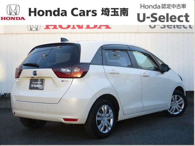 フィット ｅ：ＨＥＶホーム　コネクトディスプレイナビ．全方位カメラ．電子パーキング．ＥＴＣ．ドラレコ前後　前後誤発進抑制機能　クリソナ　マルチビュー　助手席エアバッグ　運転席エアバッグ　アイドリングストップ　ＬＥＤライト　ＡＢＳ（21枚目）