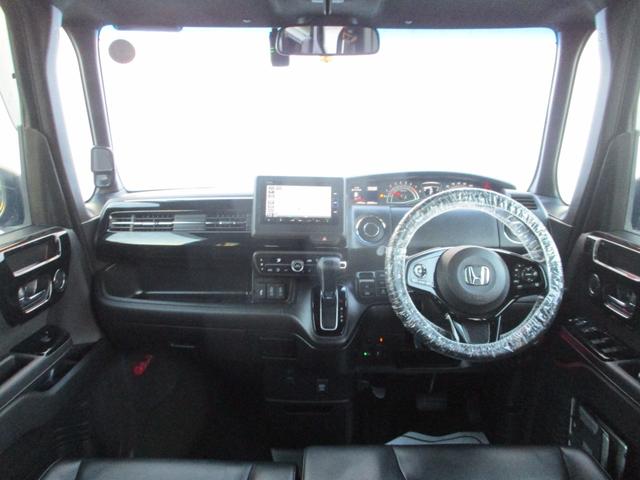 Ｎ－ＢＯＸカスタム Ｌターボ　純正ナビ．両側電動スライドドア．電子パーキング．ＥＴＣ．ドラレコ前後　衝突軽減ブレーキサポート　ＬＥＤヘッドライ　アイドリングＳ　ターボエンジン　ＰＳ　カーテンエアバック　シートヒータ　エアバック（4枚目）