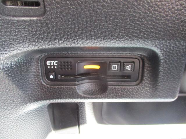 Ｎ－ＢＯＸカスタム Ｇ・ＥＸターボホンダセンシング　純正ナビ．両側電動スライドドア．ＥＴＣ　Ｒカメ　クルコン　ナビＴＶ　サイドエアバッグ　タ－ボ　ＬＥＤヘットライト　ＵＳＢ接続　Ｆセグ　横滑り防止　パワーステアリング　ＤＶＤ再生可　Ｗエアバック　ＡＣ（6枚目）