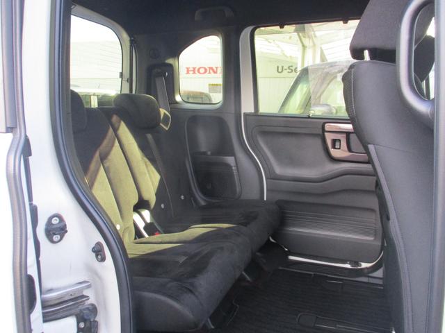 Ｎ－ＢＯＸカスタム Ｇ・ＥＸホンダセンシング　純正ナビ．両側電動スライドドア．ＥＴＣ．　衝突被害軽減装置　エアコン　ＰＷ　ドライブレコーダー　キーフリーシステム　ナビＴＶ　サイドエアバッグ　ＡＢＳ　ＥＴＣ付き　ＬＥＤヘッドランプ　Ｒカメ　スマキー（10枚目）