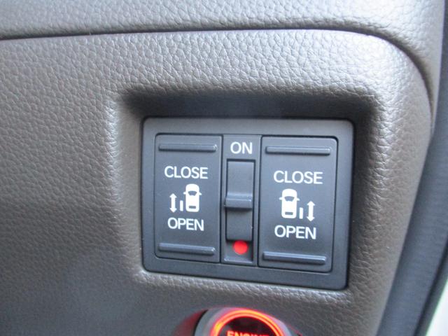 Ｎ－ＢＯＸ Ｌ・ターボ　純正ドラレコ　ＥＴＣ　シ－トヒ－タ－　ＡＡＣ　衝突軽減ブレーキ　Ｂカメラ　ＬＥＤ　整備記録簿　地デジ　パワステ　イモビ　ターボ車　クルーズコントロール　ナビＴＶ　Ｉ－ＳＴＯＰ　キーレス　ＡＢＳ（6枚目）