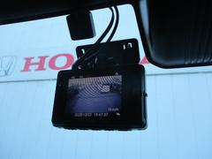 �ե���Ȥإɥ饤�֥쥳���������������Ƥ���ޤ��� 6