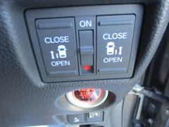 ξ¦��ư���饤�ɥɥ����������Ƥ���ޤ��� 3