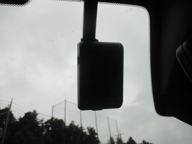 ZR-V e:HEVZ ワンオーナー・純正コネクトナビ・純正アルミホイール・純正LEDヘッドライト・純正ETC2.0車載器・マルチビューカメラシステム搭載 bluetooth Pセンサー レザー Bカメラ サイドエアバック(20枚目)