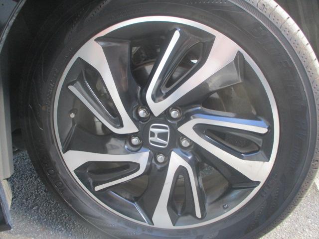 ステップワゴンスパーダ スパーダホンダセンシング　純正９インチナビ　９インチリアモニター純正フリップダウンモニター　７人乗り　ＬＥＤヘッドライト　　ＥＴＣ　両側電動スライドドア　純正アルミホイール　ワンオーナー　ＬＫＡ　盗難防止　助手席エアバッグ（23枚目）