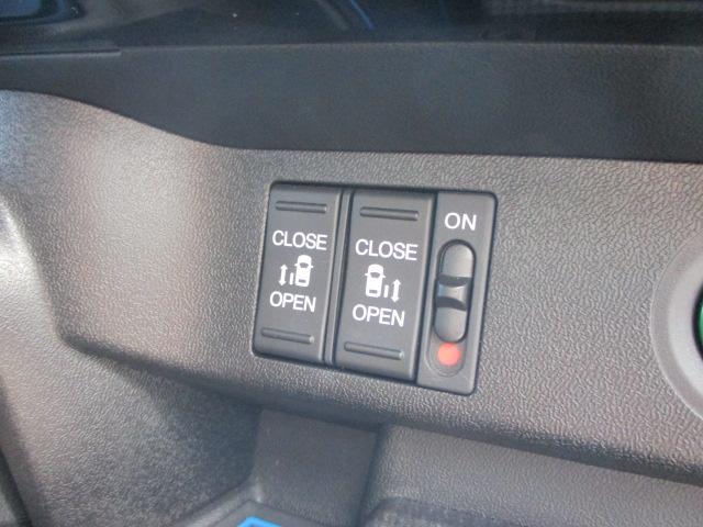 ステップワゴンスパーダ スパーダホンダセンシング ワンオーナー・純正ナビ・両側電動スライドドア・ホンダセンシング・LEDヘッドライト・リアカメラdeあんしん+プラス3・ハイグレードスピーカー・ドラレコ・HDMIジャック LKA オートLED 盗難防止(15枚目)