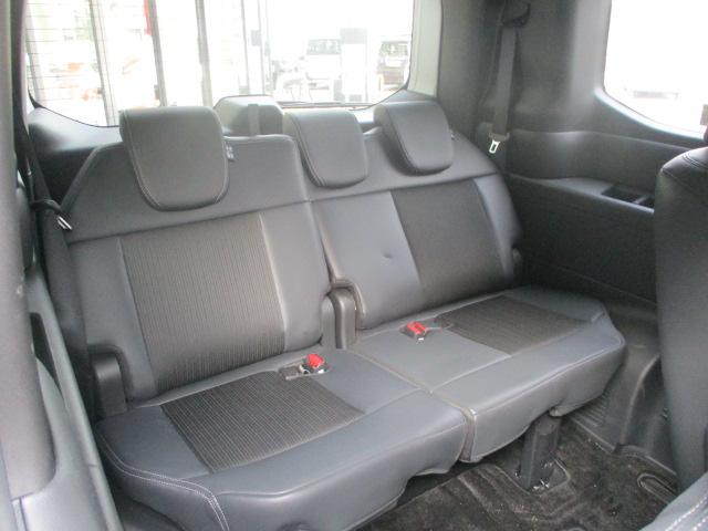 ステップワゴン ｅ：ＨＥＶスパーダ　ワンオーナー・純正ナビ・マルチビューＥＴＣ・ドラレコ・ブラインドスポット・両側電動スライドドア　１オーナー　マルチカメラ　デュアルエアコン　フルオートエアコン　ＥＳＣ　シートヒータ　オートライト（4枚目）