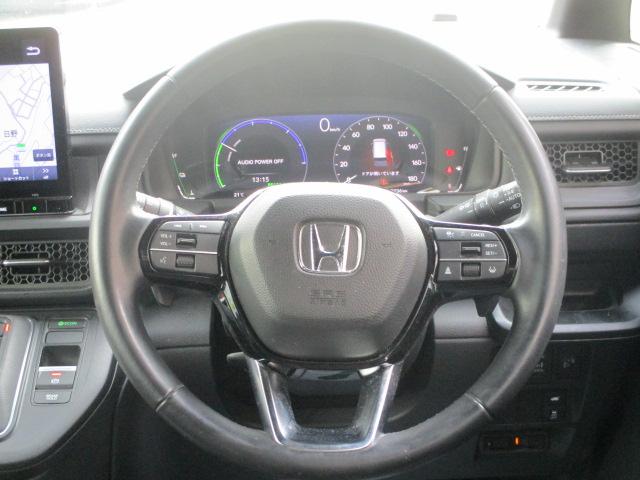 ステップワゴン ｅ：ＨＥＶスパーダ　ワンオーナー・純正ナビ・マルチビューＥＴＣ・ドラレコ・ブラインドスポット・両側電動スライドドア　１オーナー　マルチカメラ　デュアルエアコン　フルオートエアコン　ＥＳＣ　シートヒータ　オートライト（11枚目）