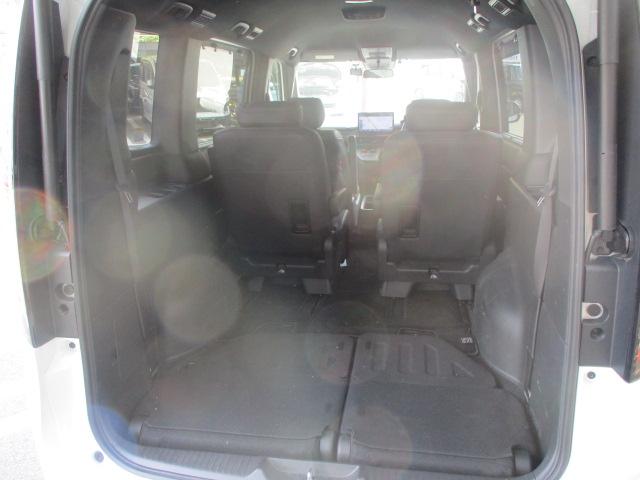 ステップワゴン ｅ：ＨＥＶスパーダ　ワンオーナー・純正ナビ・マルチビューＥＴＣ・ドラレコ・ブラインドスポット・両側電動スライドドア　１オーナー　マルチカメラ　デュアルエアコン　フルオートエアコン　ＥＳＣ　シートヒータ　オートライト（23枚目）