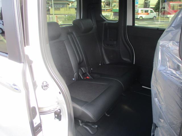 N-BOX L 登録済未使用車・ホンダセンシング・両側電動スライドドア・LEDヘッドライト 衝突軽減システム スマートキ- 車線維持支援システム フルフラットシート 電動格納式ドアミラー カーテンエアバック ABS(3枚目)