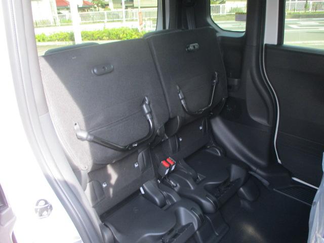 N-BOX L 登録済未使用車・ホンダセンシング・両側電動スライドドア・LEDヘッドライト 衝突軽減システム スマートキ- 車線維持支援システム フルフラットシート 電動格納式ドアミラー カーテンエアバック ABS(4枚目)