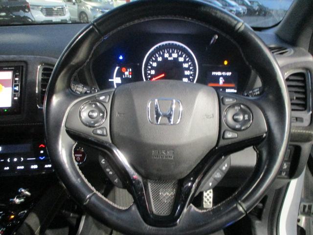 ヴェゼル ハイブリッドRS・ホンダセンシング ナビ・ETC・ホンダセンシング・運転席、助手席エアバック・サイドエアバック・サイドカーテンエアバック・運転席、助手席シートヒーター・LEDヘッドライト・LEDフォグライト・18インチアルミホイール(4枚目)