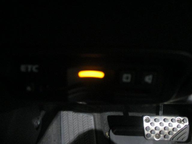 ヴェゼル ハイブリッドRS・ホンダセンシング ナビ・ETC・ホンダセンシング・運転席、助手席エアバック・サイドエアバック・サイドカーテンエアバック・運転席、助手席シートヒーター・LEDヘッドライト・LEDフォグライト・18インチアルミホイール(17枚目)