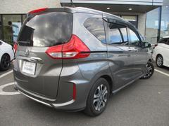 �ꥢ�ӥ塼�Τ��̿��Ǥ����ꥢ���饹�Ͻ����ǥץ饤�Х������饹�����Ѥ��Ƥ��ꡢ��������⤬�����ˤ����ʤäƤ���ޤ��� 2