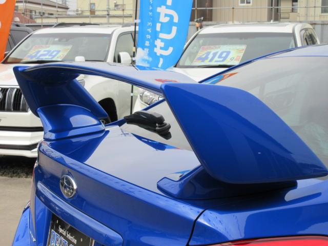 STI EJ20ファイナルエディション・最終型・555台限定抽選車・特別仕様車・ワンオーナー車・走行500km・レカロ半革・大型リアスポ・専用19ゴールドアルミ・8型ナビTV・フロント&左サイド・Bカメラ(12枚目)