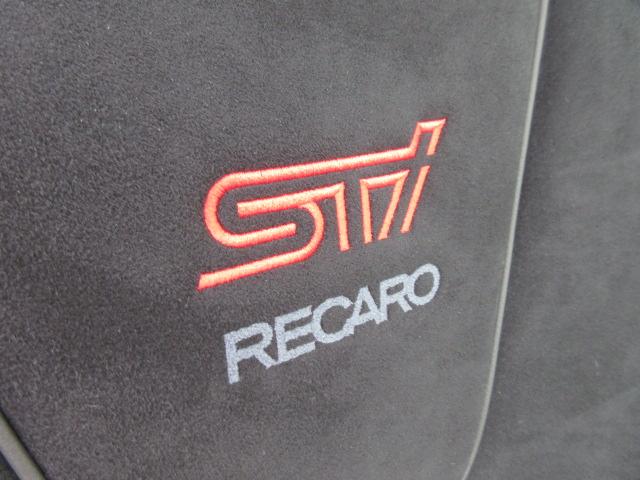 STI EJ20ファイナルエディション・最終型・555台限定抽選車・特別仕様車・ワンオーナー車・走行500km・レカロ半革・大型リアスポ・専用19ゴールドアルミ・8型ナビTV・フロント&左サイド・Bカメラ(22枚目)